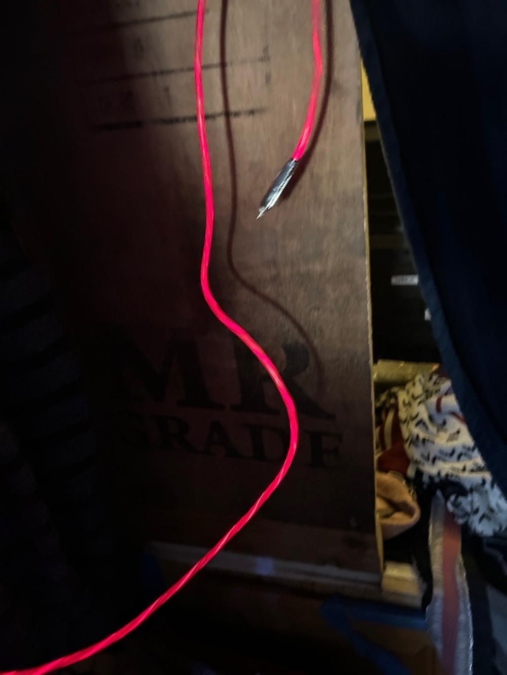Multi-Connector LED Charging Cable in Red - 3M, USB-C/Micro/USB-A - Picture 7 of 7